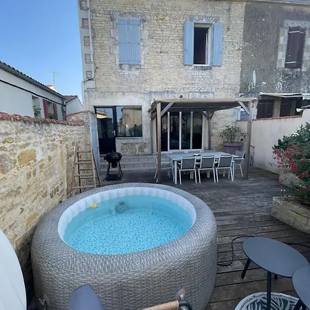 Stone House In - 25 Min From La Rochelle * Marans (Charente-Maritime)